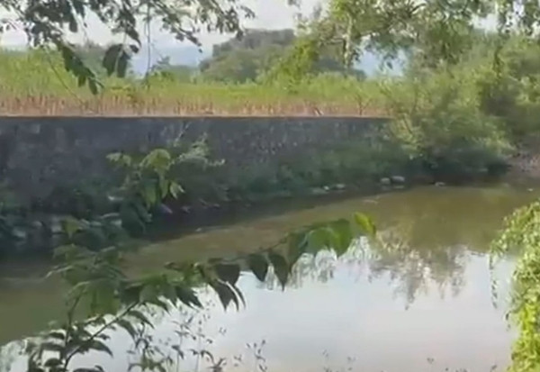 Vụ án này cũng làm dấy lên cuộc thảo luận sâu rộng về hệ thống tư pháp đối với tội phạm vị thành niên ở Trung Quốc cũng như các biện pháp bảo vệ trẻ em khỏi bạo lực. Cộng đồng đang chờ đợi kết quả điều tra chi tiết và hy vọng rằng công lý sẽ được thực thi, đồng thời các biện pháp phòng ngừa sẽ được tăng cường để ngăn chặn những bi kịch tương tự trong tương lai.