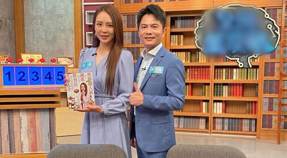 Do có sự dung túng của Lý Vũ Thanh, Trần Mạn Linh đã nhiều lần gửi ảnh khiêu khích của hai người họ cho vợ của nam bác sĩ, khiến cô Tiêu vốn đã mắc bệnh tự miễn, phải chịu áp lực tinh thần nặng nề, dẫn đến tình trạng bệnh tình trầm trọng hơn, cuối cùng qua đời vào tháng 9 vừa qua. Người thân của cô Tiêu không thể chịu đựng nổi, quyết định nói ra sự thật.