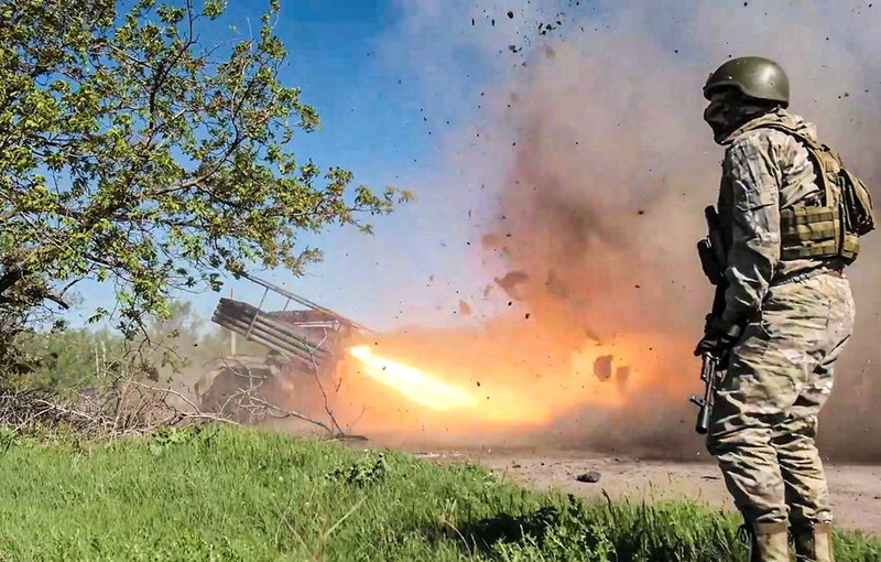 Chiếm được Kruglenkoye, quân Nga có thể tiến dọc theo con đường tới Viktorovka và Nikolayevka. Ảnh minh họa: TASS.