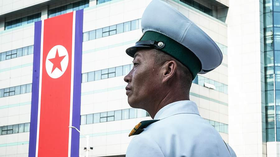 Tuy nhiên, những diễn biến này đặt ra thách thức lớn đối với an ninh khu vực và quốc tế. Sự phát triển của các công nghệ quân sự tiên tiến và khả năng tăng cường vũ khí hạt nhân có thể làm gia tăng căng thẳng, đòi hỏi các nước liên quan phải theo dõi sát sao và đưa ra các biện pháp đối phó phù hợp. (Nguồn ảnh: Izvestia, Ria Novosti, Reuters, Getty Images, Wikipedia, The National Interest, KCNA, Hisutton.com).