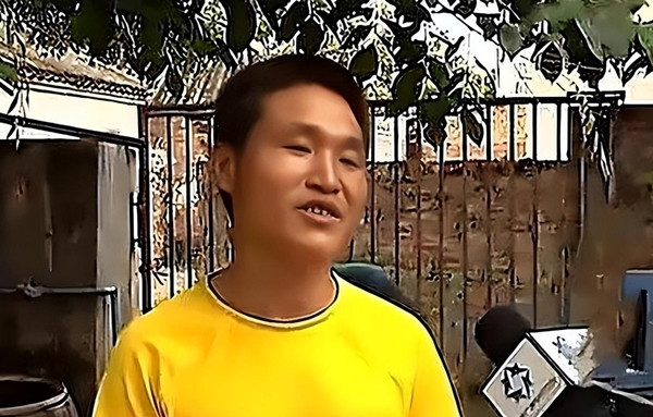 Cha mẹ cậu bé dĩ nhiên không tin, nhất là mẹ của cậu. Bà đã mang nặng đẻ đau suốt mười tháng, nuôi dưỡng con đến ba tuổi, làm sao có thể là con của người khác được? Nhưng làng Hoàng Ngọc ở cách 160 km, làm sao một đứa trẻ ba tuổi có thể biết đến nơi này, lại còn nói lưu loát tiếng địa phương của Đam Châu? Vợ chồng họ Đường ban đầu nghĩ rằng có người đã dạy cậu bé, vì trong làng có một người phụ nữ từ thành phố Đam Châu đến, họ cho rằng có lẽ cậu bé đã học được tiếng Đam Châu khi chơi với người phụ nữ này.