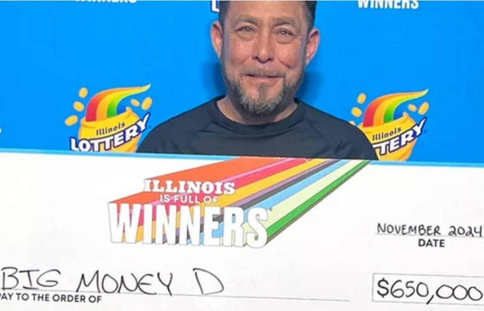 Câu chuyện đầy xúc động về sự may mắn và tình yêu thương vừa được ghi nhận tại thành phố Chicago, bang Illinois, Mỹ. Một người đàn ông được biết đến với biệt danh Big Money D, đã bất ngờ trúng giải độc đắc xổ số Lucky Day Lotto trị giá 650.000 USD (tương đương hơn 16,5 tỷ VND) với bộ số được cho là mang ý nghĩa đặc biệt, gắn liền với người vợ quá cố của ông. (Ảnh: Chinatimes, minh họa)
