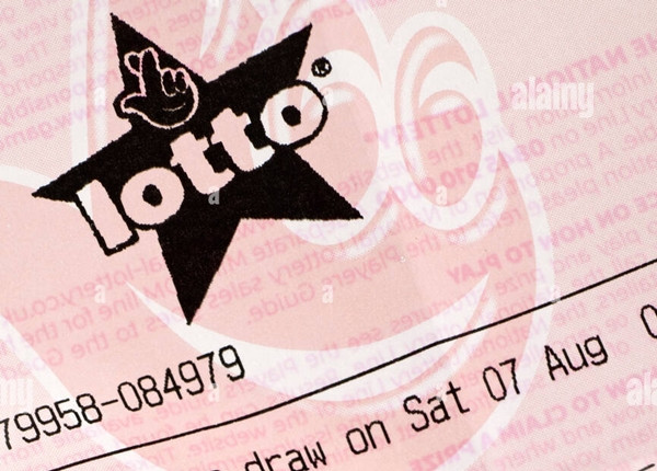 Big Money D, một người cha đơn thân, đã chia sẻ với báo chí về hành trình dẫn đến chiến thắng bất ngờ này. Anh cho biết mình thường chơi loại xổ số Pick 4, nhưng tối ngày 12/11, khi thấy giải thưởng của Lucky Day Lotto lên đến con số đáng kể, anh đã quyết định thử vận may với một bộ số khác.