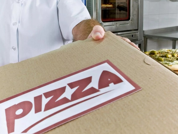 Trụ sở chính của chuỗi cửa hàng pizza MOD Pizza cũng đã đưa ra tuyên bố bày tỏ sự đau lòng sâu sắc về vụ việc và cam kết hợp tác đầy đủ với cơ quan chức năng trong quá trình điều tra. Họ cũng khẳng định sẽ hỗ trợ nhân viên bị thương trong suốt quá trình hồi phục.