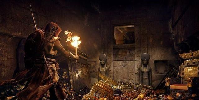 Theo thỏa thuận, Vương chỉ cần lái xe và chờ bên ngoài nhưng vì tò mò, anh đã tham gia vào việc đào đất để tận mắt chứng kiến cảnh trộm mộ. Vương cùng những người khác đã trộm được hai chiếc gương đồng, một thanh kiếm đồng và một chiếc đỉnh đồng từ hai ngôi mộ cổ. Toàn bộ số cổ vật bị đánh cắp đã được Vương Nhị đem đi bán và Vương nhận được khoảng 9.000 tệ (hơn 32 triệu đồng) từ số tiền thu được.