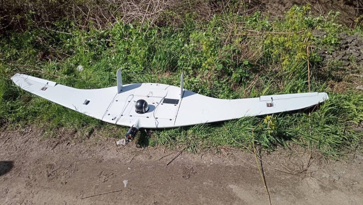 Các kênh liên lạc mã hóa bảo vệ máy bay khỏi nguy cơ bị nhiễu điện tử, duy trì liên lạc và kiểm soát trong môi trường tác chiến. Ảnh: Russo-Ukranian Warspotting.