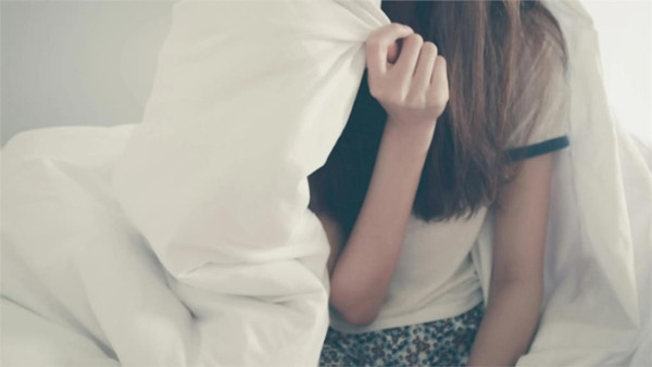 Tòa án Tân Trúc đã xem xét kỹ lưỡng các bằng chứng và nhận thấy sự phản bội trắng trợn này. Họ kết luận cô Tiểu Mỹ và Lão Lâm đã xâm phạm quyền phối ngẫu của người chồng, hơn nữa Lão Lâm là một người lớn tuổi, nhận thức đầy đủ nhưng lại lợi dụng sự tin tưởng của người chồng để dan díu với vợ anh.