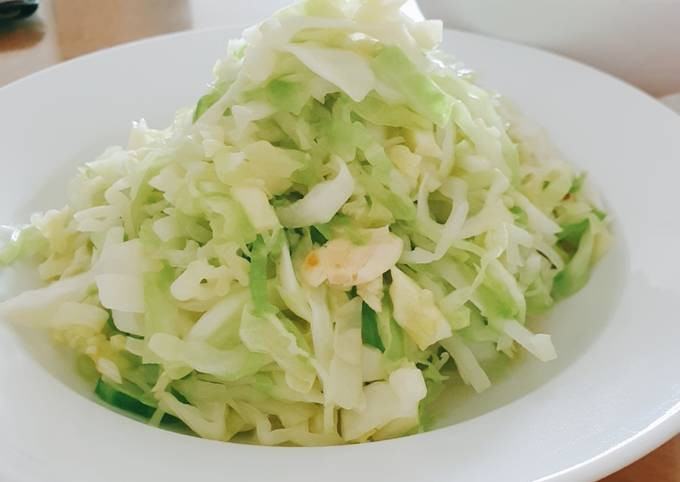 Còn đối với những người khỏe mạnh khác, muốn chăm sóc sức khỏe đường tiêu hóa có thể ăn bắp cải ở mức độ vừa phải, đặc biệt là bắp cải được sản xuất trong mùa đông xuân có hàm lượng vitamin C cao hơn.