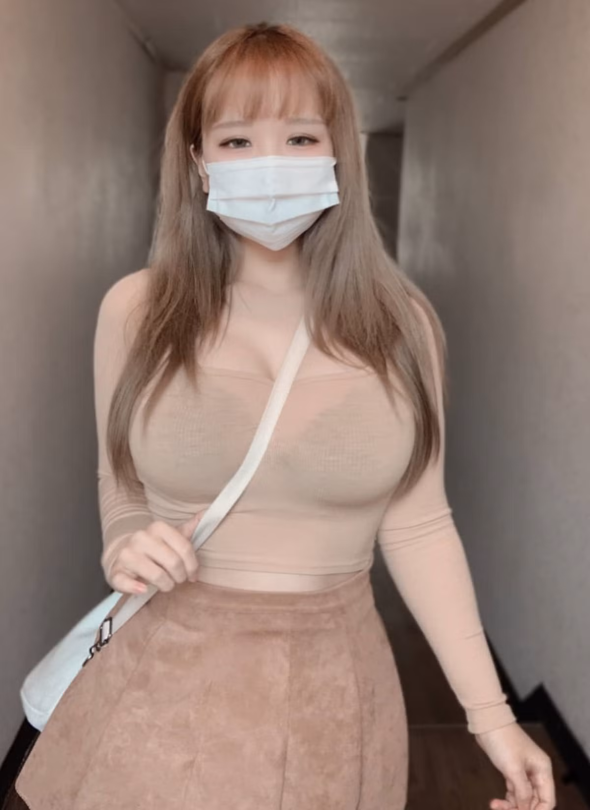 Bản thân Mika Cho cũng rất thích phong cách khoẻ mạnh, quyến rũ của những ngôi sao phương Tây.