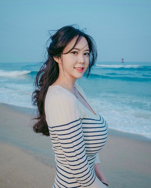 Khi được hỏi có ăn kiêng nghiêm ngặt không, Park Sujin trả lời rằng chế độ ăn uống của cô khá lành mạnh chứ không ăn kiêng.