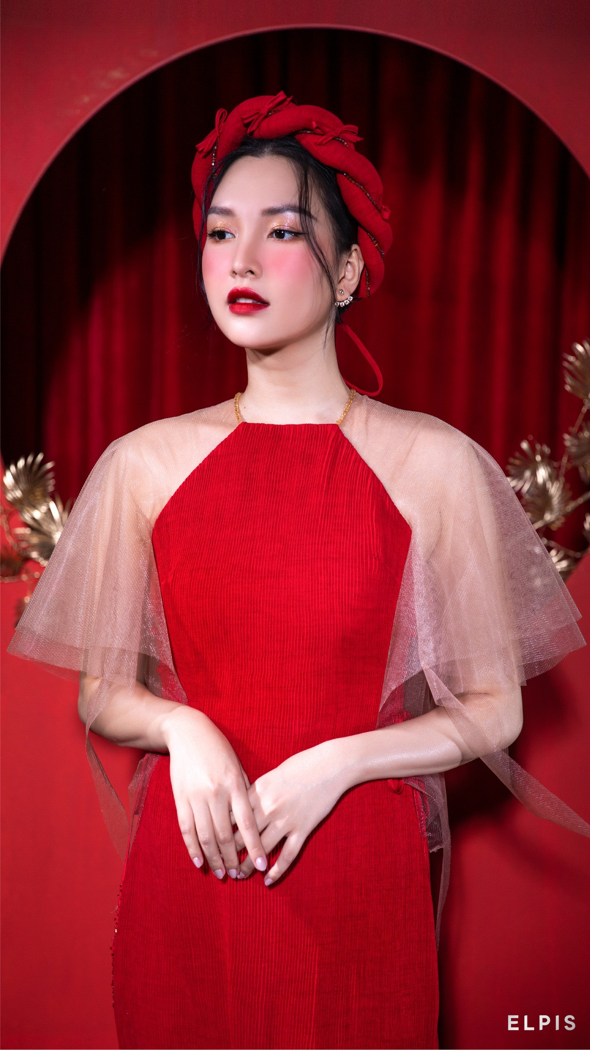 Các mẫu thiết kế của Elpis với những nét truyền thống và chi tiết cách tân được kết hợp tinh tế, giúp các nàng có đa dạng sự lựa chọn cho dịp Tết này.
