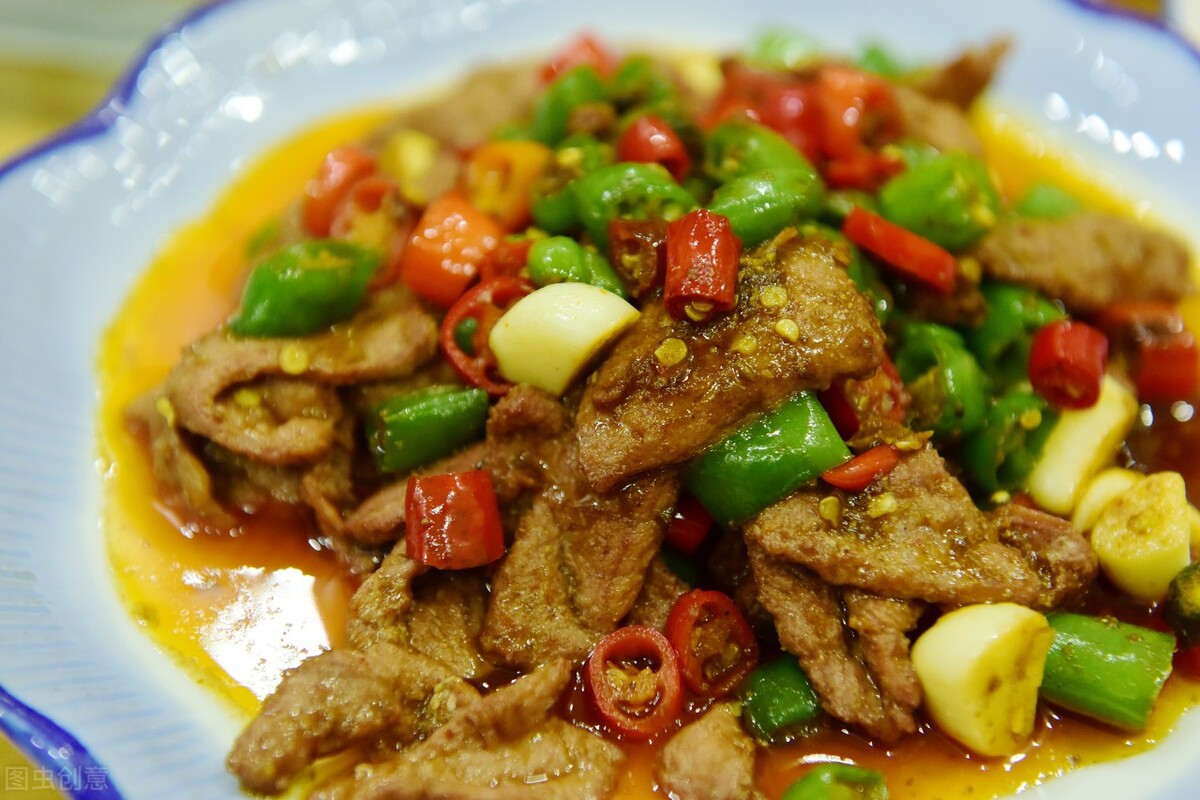 Có nhiều cách sử dụng phần thịt này như luộc, om, ướp, xào... dù làm theo cách nào cũng đều có hương vị tốt nhất.