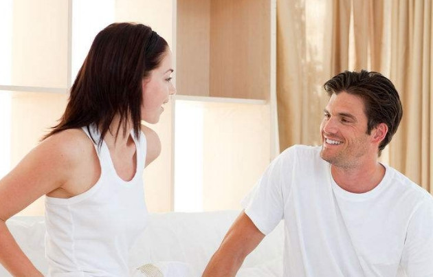 Ngược lại, nếu cơ thể ít lông, rụng tóc nhiều và răng không khỏe, bạn nên tới các bệnh viện lớn, uy tín để kiểm tra xem thận của mình có vấn đề gì không.