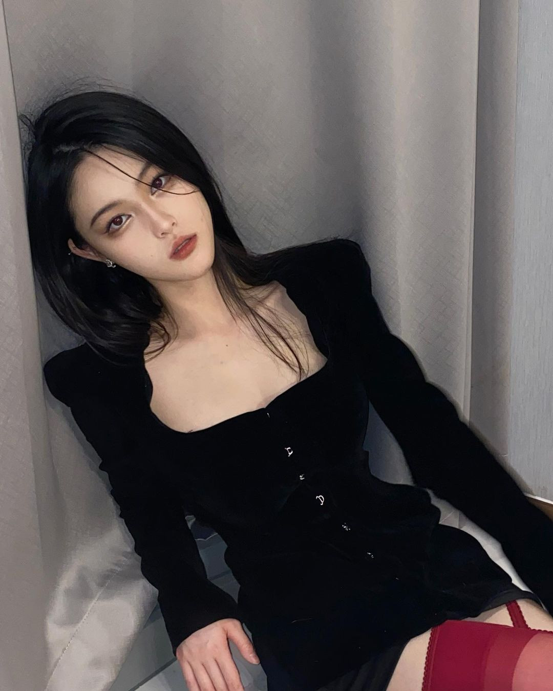 Cô nàng luôn chăm chút cho từng hình ảnh của mình, khiến người hâm mộ không ngừng tán dương.