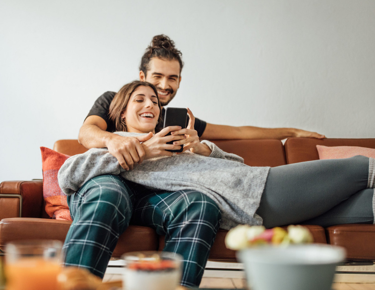 Đồng thời, giảm mỡ cũng khiến cơ thể cân đối hơn, thon gọn và săn chắc hơn. Khi bạn có một cơ thể đẹp, chắc chắn bạn sẽ thu hút hơn, khiến bản thân tự tin và bạn tình hạnh phúc.