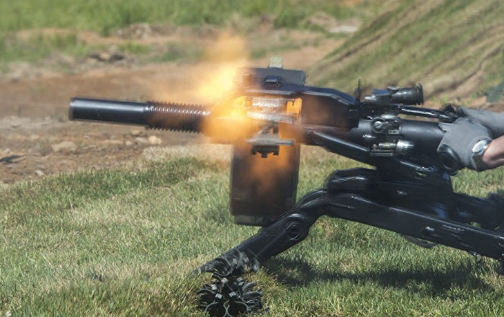 Giống như tiền nhiệm của mình, AGS-40 cũng có thể được triển trên nhiều nền tảng phương tiện cơ giới khác nhau kể cả trực thăng. Ảnh: gadunoticias.