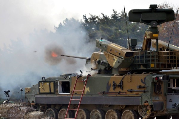 Đây có thể xem như lời từ chối chính thức được Saudi Arabia đưa ra đối với đề nghị của Tổng thống Vladimir Putin đó là hãy mua tổ hợp phòng không S-400 Triumf do Nga sản xuất.