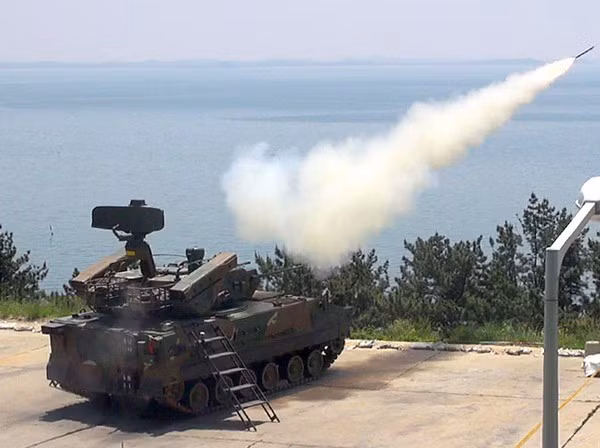 Ứng viên hàng đầu có thể được Saudi Arabia mua về để ngăn chặn máy bay không người lái cũng như tên lửa hành trình trong tay phiến quân Houthi chính là hệ thống tên lửa - pháo phòng không tầm thấp Hybrid Biho.