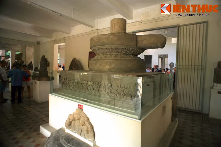 Sau năm 1975, diện tích trưng bày của Bảo tàng Chăm Đà Nẵng tiếp tục được mở rộng diện tích trưng bày. Đến thời điểm hiện tại, bảo tàng có tổng diện tích 6.673 m², trong đó phần diện tích trưng bày là 2.000 m².