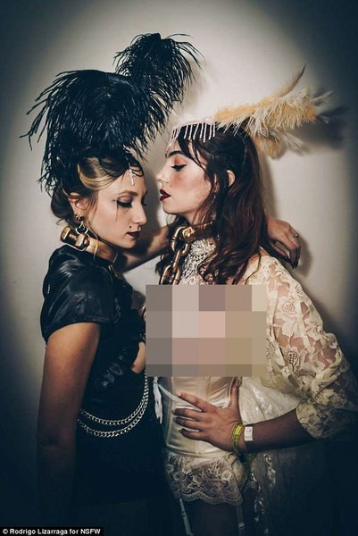 Daniel Saynt, 35 tuổi, sáng lập viên câu lạc bộ tình dục NSFW, là địa điểm nổi tiếng bậc nhất giữa lòng thành phố New York hoa lệ. Những ai muốn tham gia câu lạc bộ này đều phải được mời và được kiểm tra kĩ lưỡng.