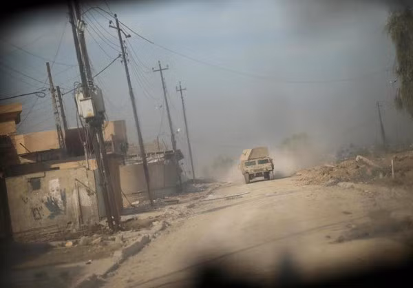 Một chiếc xe quân sự tham gia chiến dịch giải phóng Mosul.