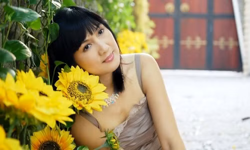 Dien vien Hien Mai bi nguoi than lua 1,6 ty