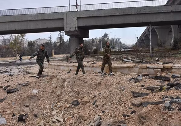 Anh Quan doi Syria sap giai phong toan bo Dong Aleppo-Hinh-3