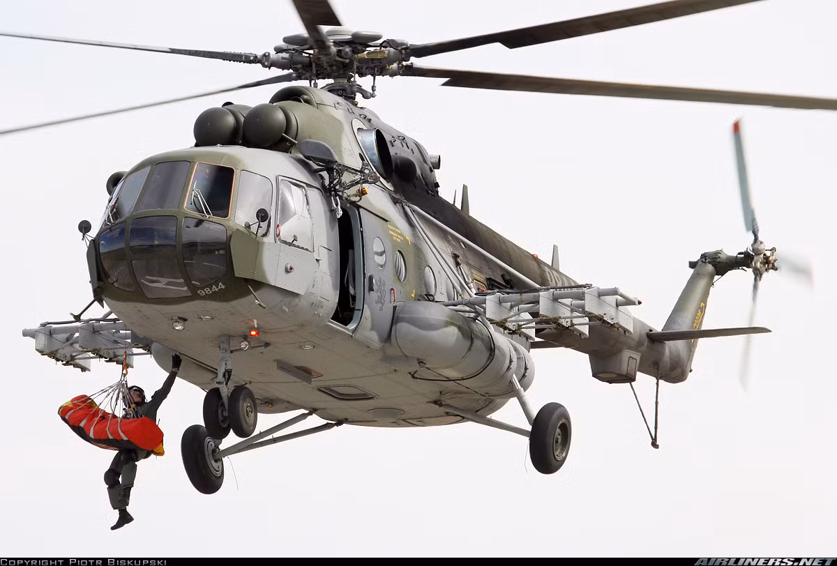 Ngoài ra, khi cần Mi-171Sh có thể làm tốt vai trò tìm kiếm, cứu hộ cứu nạn dân sự và quân sự…