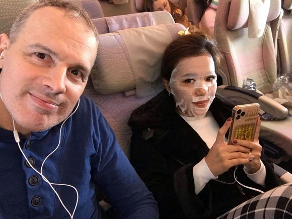 Gia đình Lý Thanh Thảo đi du lịch kết hợp với việc sang Hà Lan thăm gia đình chồng.