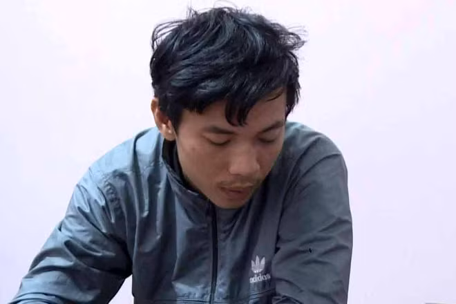 Khoi to thanh nien giet ban gai, giau xac trong vuon cafe vi so lo clip nong