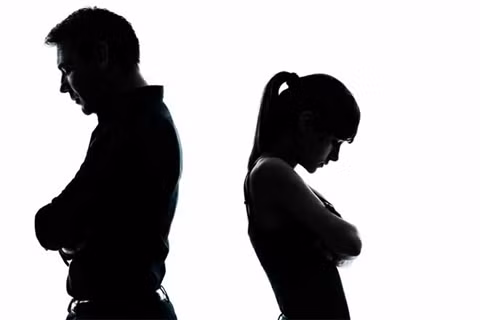 Toi muon buong tay nguoi chong phan boi