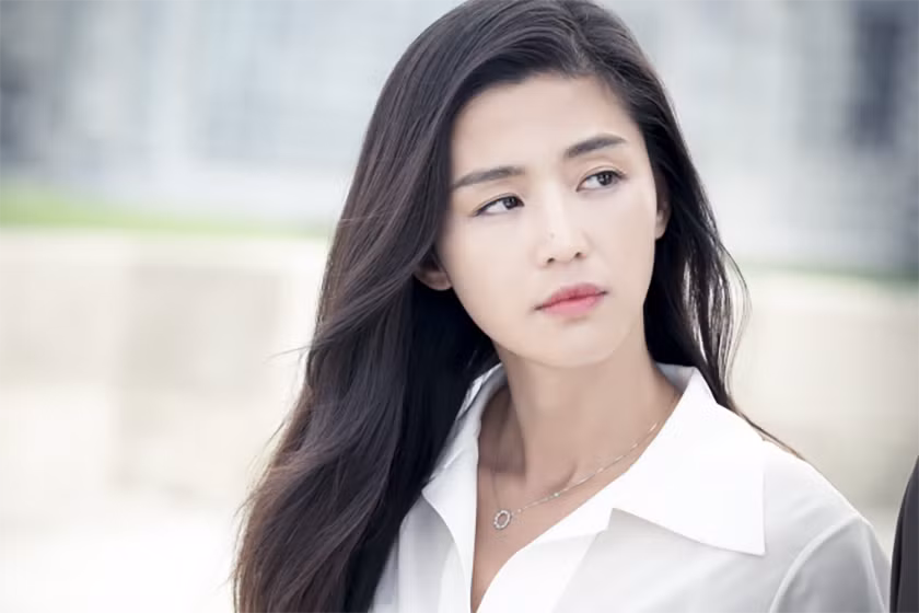 Khong the ly hon, phu nu hay nam that chat 3 tam the quy gia nay