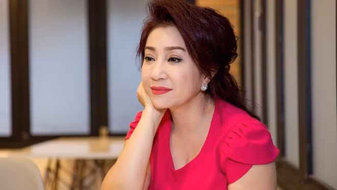 Loat my nhan Viet so huu nhan sac 