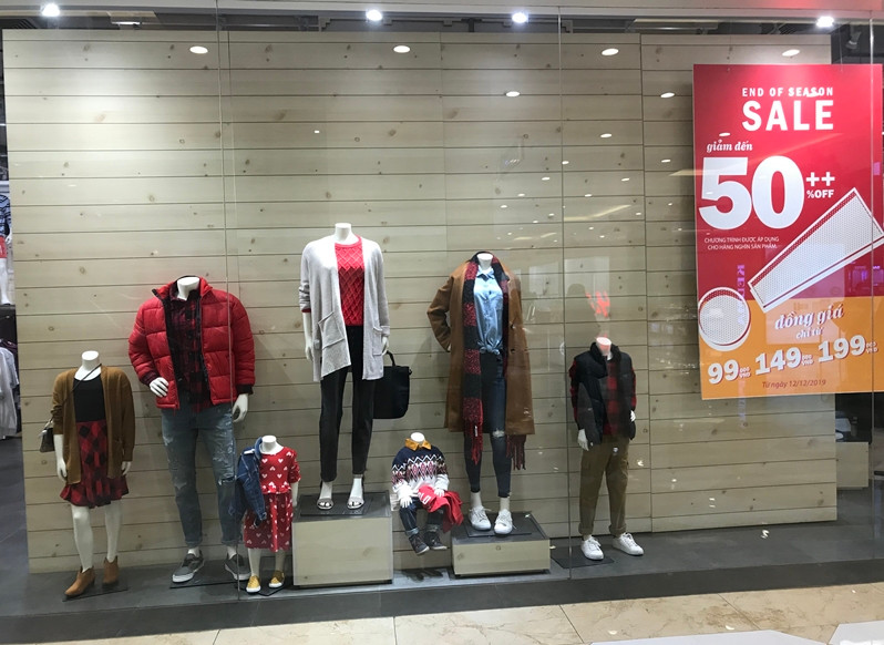 Sale off 50%++ rồi khuyến mãi tặng thêm hay đồng giá sản phẩm từ 99 đến 149 và 199", cũng không ăn thua.