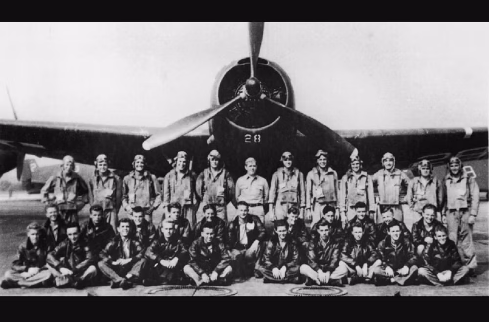 10. Flight 19 biến mất bí ẩn. Ngày 5/12/1945, năm máy bay ném bom Avenger của Hải quân Hoa Kỳ, được gọi chung là Flight 19, đã biến mất không dấu vết trong quá trình thực hiện bài huấn luyện được gọi là "Navigation Problem Number One". Ảnh: The Richest.