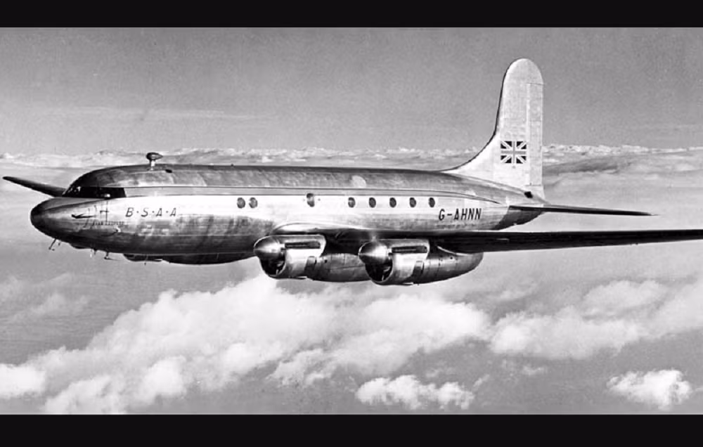 3. Máy bay Star Tiger của hãng British South American Airways mất tích không dấu vết cho tới ngày nay. Chiếc máy bay mất tích khi bay từ Santa Maria ở Azores tới Tam giác quỷ Bermuda ngày 30/1/1948. Ảnh: The Richest.