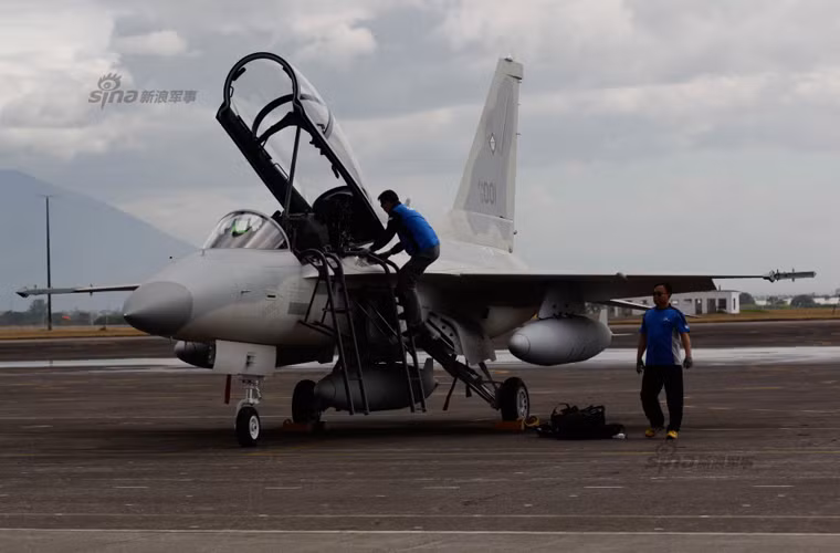 Dự kiến, toàn bộ máy bay FA-50PH sẽ được bàn giao hết cho Không quân Philippines vào năm 2017.