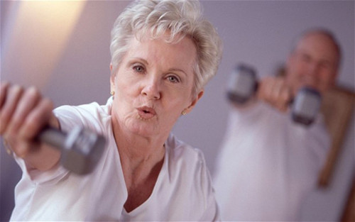 Người mắc chứng rối loạn đông máu có tuổi thọ trung bình tương đương người khỏe mạnh. Những năm 1950, người mắc chứng bệnh này có tuổi thọ trung bình là 16,5. Nhờ sự phát triển của y học, hiện tuổi thọ bệnh nhân được cải thiện đáng kể. Nếu kiên trì điều trị, ăn uống và vận động hợp lý, tuổi thọ của họ có thể đạt được như những người bình thường.