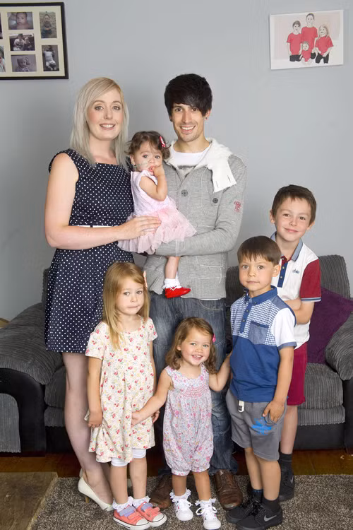 Dù vậy, Matilda không đầu hàng số phận. Bé khiến các bác sĩ vô cùng ngạc nhiên khi có thể tự thở. Vài ngày sau đó, Matidal được chuyển tới Bệnh viện Jessops Sheffield gần nhà để tiện chăm sóc.