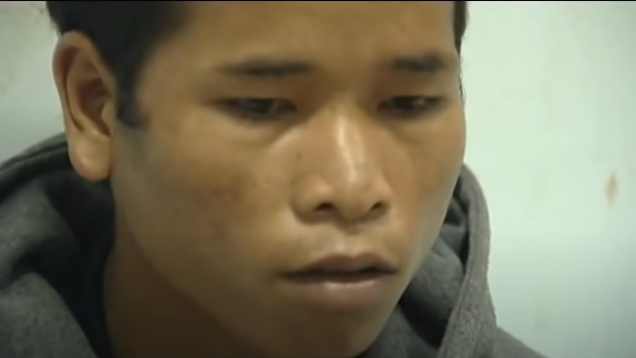 Tại cơ quan điều tra, khi được triệu tập lên làm việc Y Hông Byă sau một hồi cố ý nhiều lần quanh co chối tội nhưng rồi sau đó chính miệng kẻ giết người tàn ác này đã tự tuôn ra một chuỗi các vấn đề quan trọng, tự khai ra hành vi và tội lỗi của mình bằng chính những lời cố tình chối tội "giấu đầu lòi đuôi" của mình. Và cuối cùng hắn đã cúi đầu khai nhận tội lỗi.