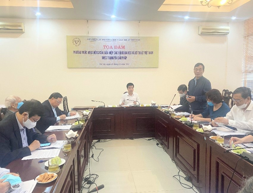 Doi moi phuong thuc hoat dong cua Lien hiep Hoi Viet Nam-Hinh-4