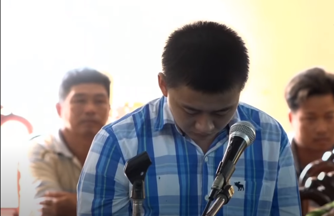 Ngoài bản án nêu trên, HĐXX còn buộc Thanh có trách nhiệm bồi thường số tiền gần 140 triệu đồng cho đại diện hợp pháp của người bị hại và cấp dưỡng nuôi con bị hại hơn 1,3 triệu đồng/tháng đến tuổi trưởng thành.