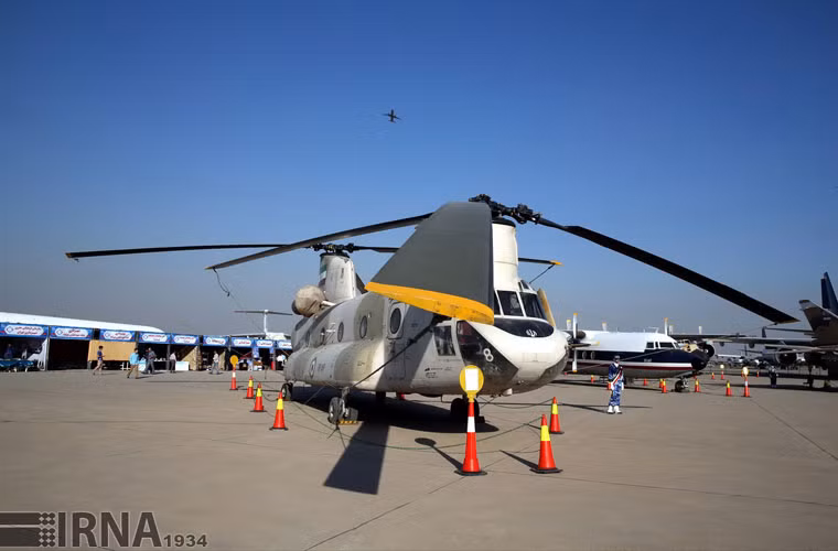 Trực thăng vận tải hạng nặng CH-47C (số lượng 12 chiếc).