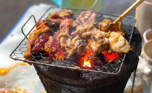 Thế nhưng, về cơ bản, cũng giống như thịt hun khói hay thịt rán, thịt nướng cũng có thể sinh ra chất gây ung thư benzopyrene, ăn trong thời gian dài cực dễ gây ung thư.