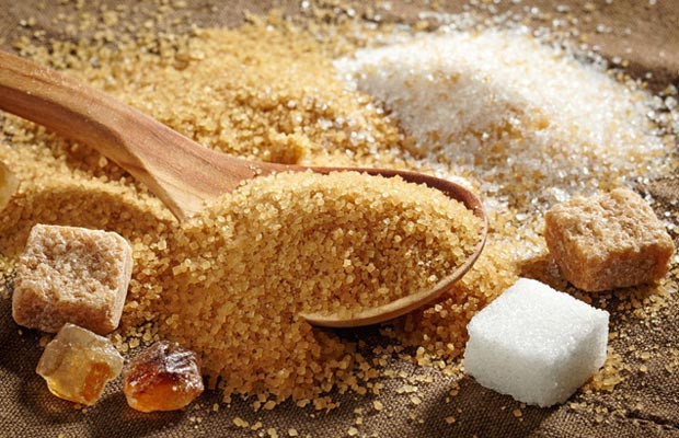 Cô Dương đinh ninh rằng đường nâu rất tốt cho sức khoẻ nên sẽ không có vấn đề gì. Không ngờ khi kiểm tra sức khỏe thì tình cờ phát hiện ra vấn đề đường huyết cao.