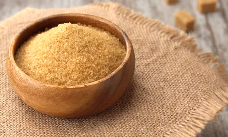 Cụ thể, trong một lần nghe tư vấn về chế độ ăn uống, cô Dương nghe nói đường nâu rất tốt cho sức khỏe nên ngày nào cũng vậy, cứ uống cà phê hoặc trà, cô Dương lại thêm một muỗng canh đường nâu.