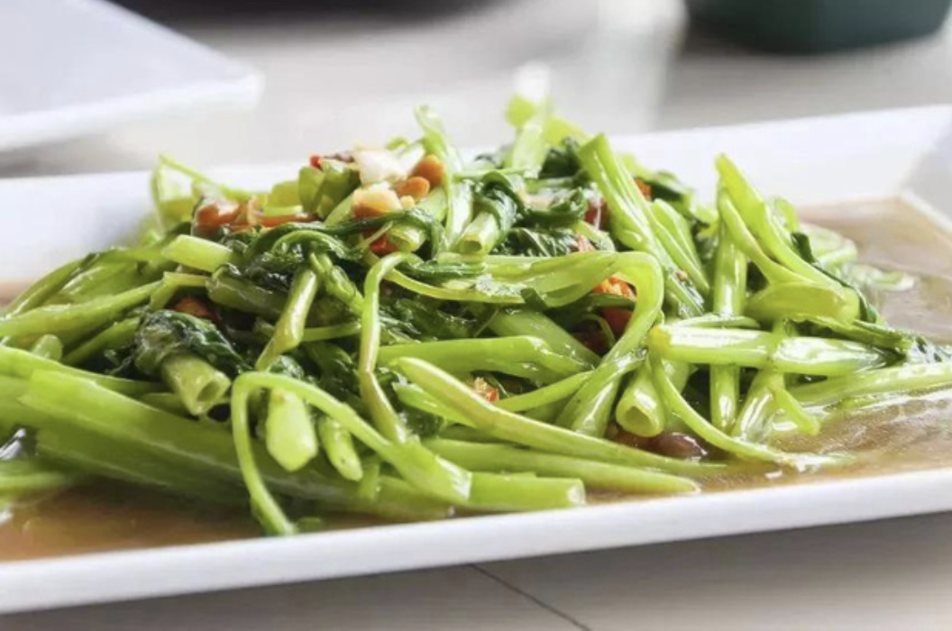 Ông cũng chỉ ra rằng nếu thức ăn được nấu trong thời gian dài, axit folic và vitamin B12 trong nó sẽ bị phá hủy, không còn nữa. Những chất dinh dưỡng này vốn rất quan trọng đối với tế bào hồng cầu, nếu thiếu chúng sẽ gây trở ngại cho quá trình tổng hợp DNA và gây thiếu máu nguyên bào khổng lồ.