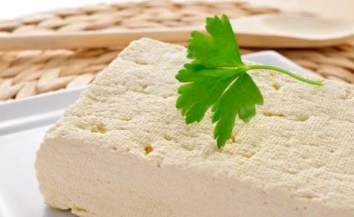 Các nhà khoa học đã chỉ ra, các sản phẩm từ đậu nành có thể kích thích tuyến tụy và đường tiêu hóa của chúng ta, bệnh nhân bị viêm tụy cấp không được ăn các sản phẩm từ đậu nành.