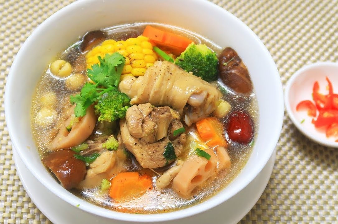 Trong quá trình hâm nóng, việc nóng không đều sẽ dẫn đến hiện tượng phân hủy protein không đều, gây kích thích ruột và dạ dày, dễ gây đau bụng, tiêu chảy. Ảnh minh họa.