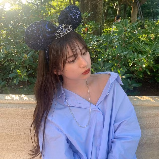 Đồng thời, Mizuho Sakamoto cũng lên tiếng xin lỗi vì đã để xảy ra sự cố đáng tiếc này. Thế nhưng, đa số người hâm mộ không tin tưởng Mizuho Sakamoto, họ cho rằng lời giải thích của hot girl không thỏa đáng.